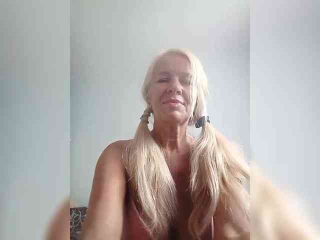 victoria71 Sex Cam Show