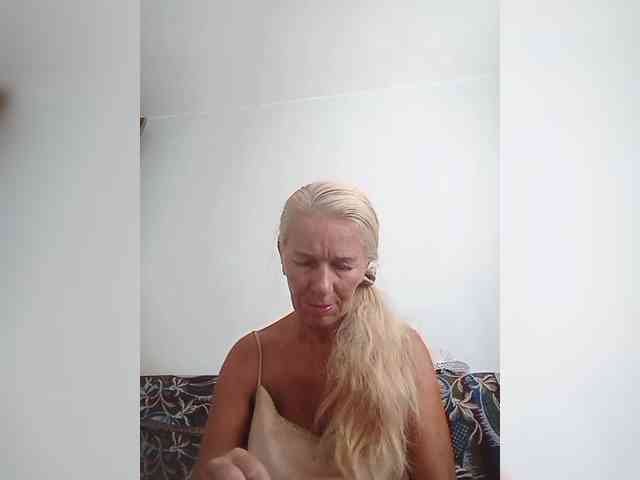 victoria71 Live Webcam on BongaCams