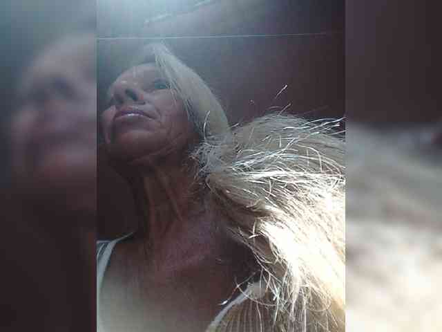voyeur web cam Victoria71