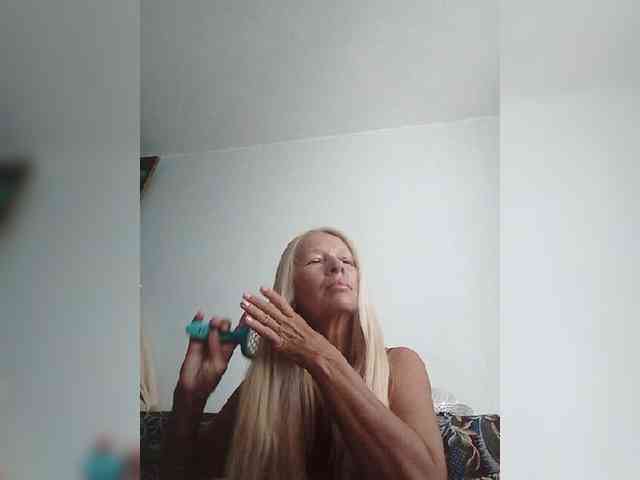 victoria71 Live Webcam on BongaCams