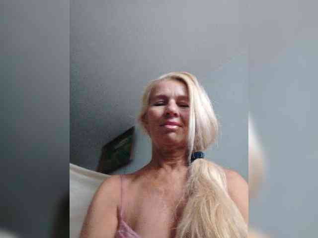 victoria71 Sex Cam Show