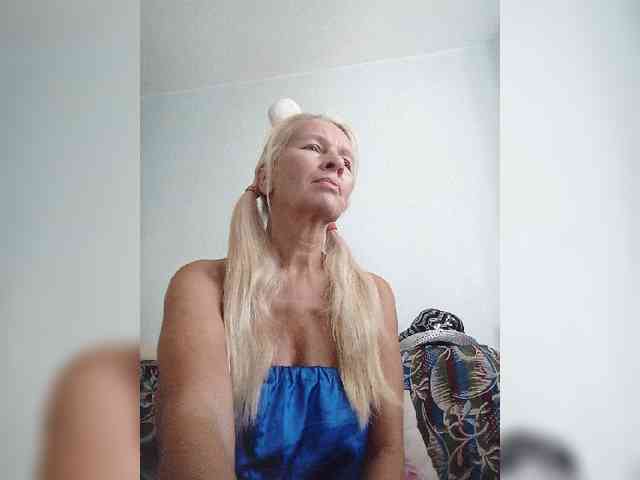 victoria71 Sex Cam Show