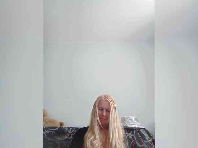 victoria71 Live Webcam on BongaCams