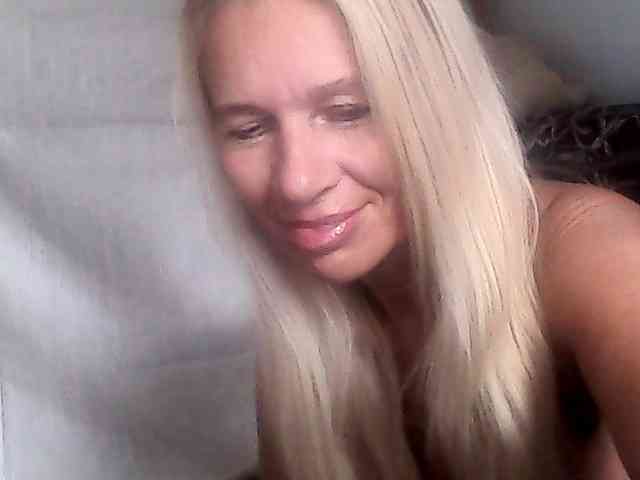 victoria71 Sex Cam Show