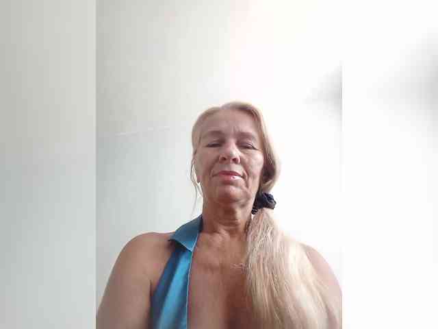 victoria71 Sex Cam Show