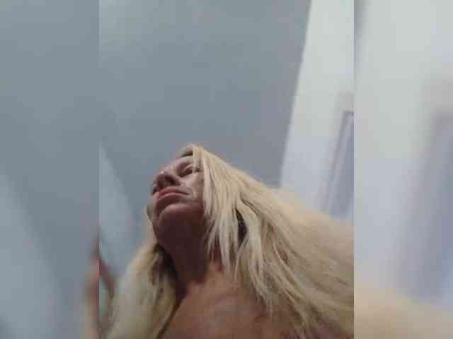victoria71 Sex Cam Show