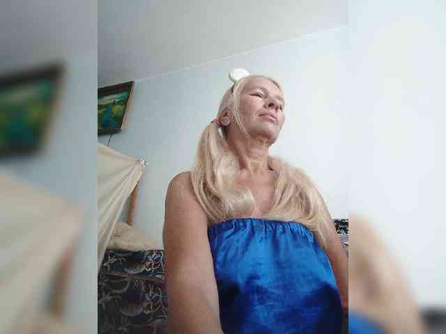 victoria71 Sex Cam Show