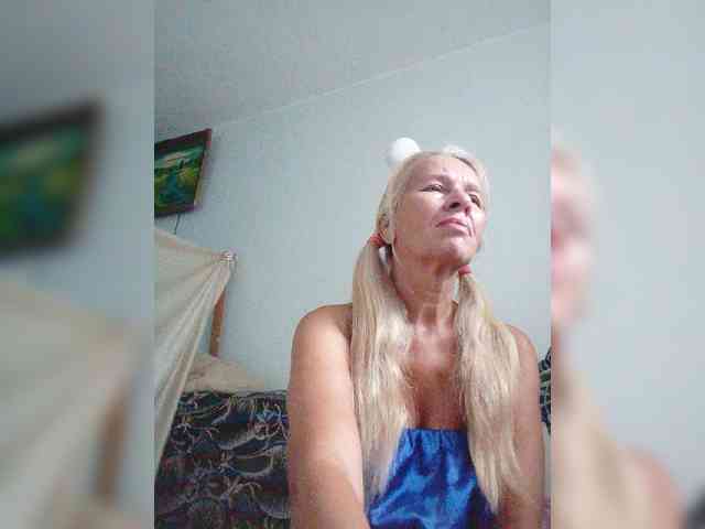 victoria71 Sex Cam Show