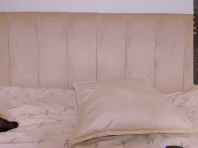MayWaya live cam preview