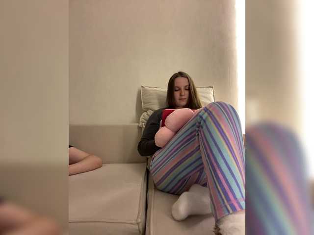 le modèle Annafirepussy est en webcam porno dans un show sur le site bongacams, il possède les tags suivants: White/Caucasian,Brunette,Trimmed