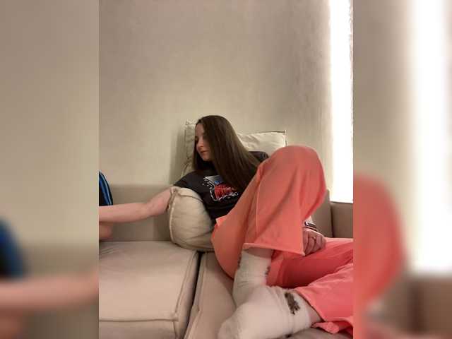 Annafirepussy live cam on BongaCams