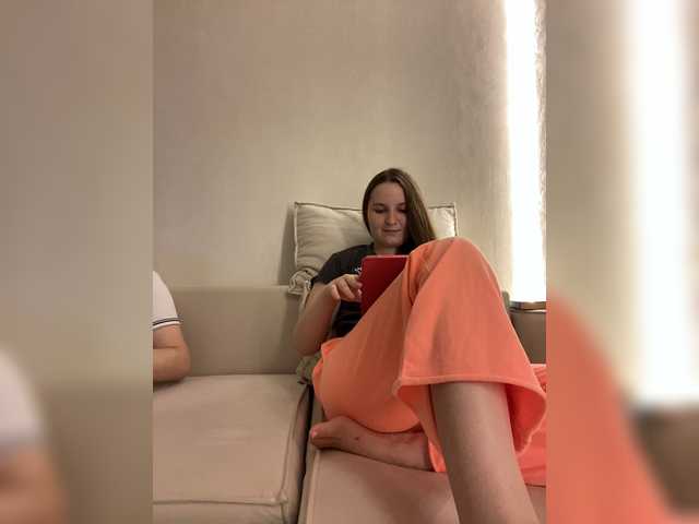 Annafirepussy live cam on BongaCams
