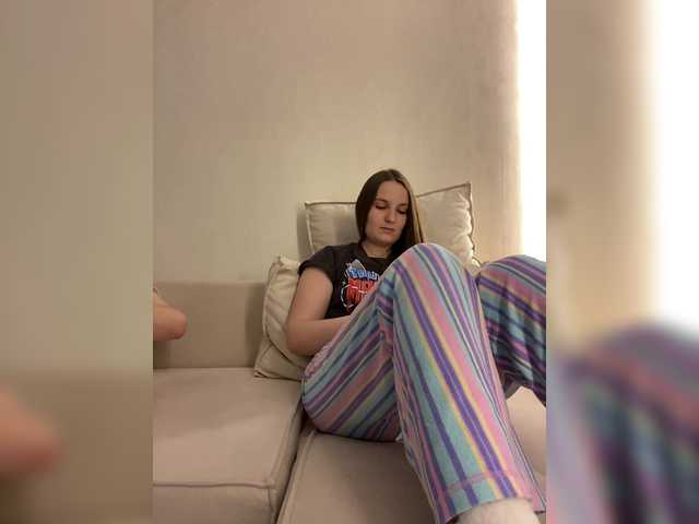 Annafirepussy live cam on BongaCams