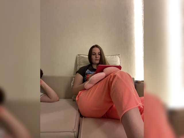 Annafirepussy live cam on BongaCams