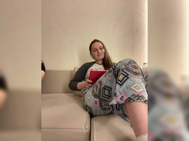 Annafirepussy's BongaCams show and profile