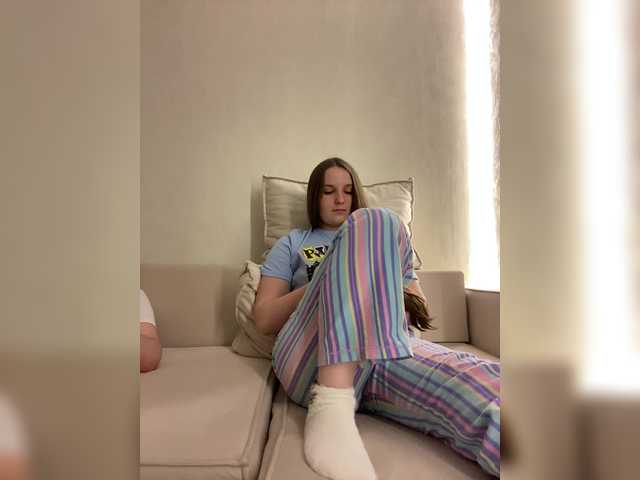 Annafirepussy live cam on BongaCams