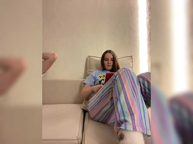 Annafirepussy live cam on BongaCams