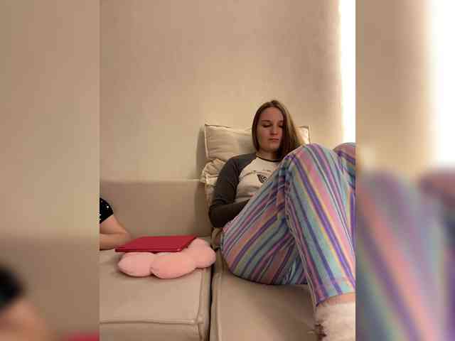 Annafirepussy webcam