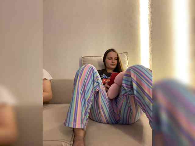 Annafirepussy webcam