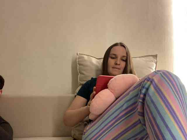 Annafirepussy webcam