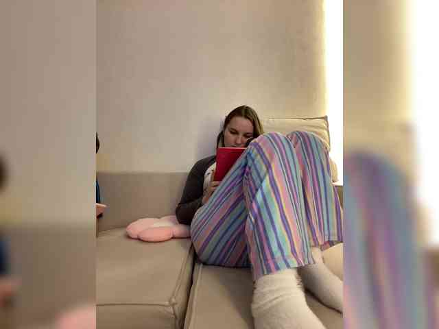 Annafirepussy webcam