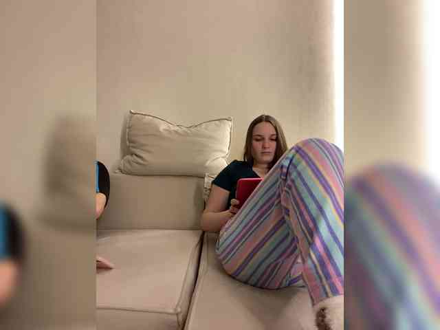 Annafirepussy webcam