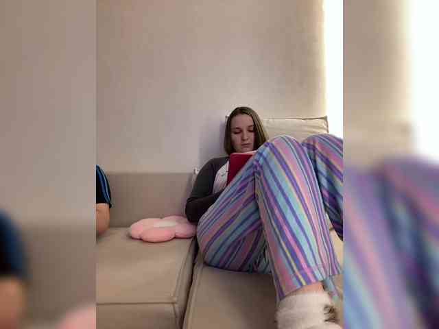 Annafirepussy webcam