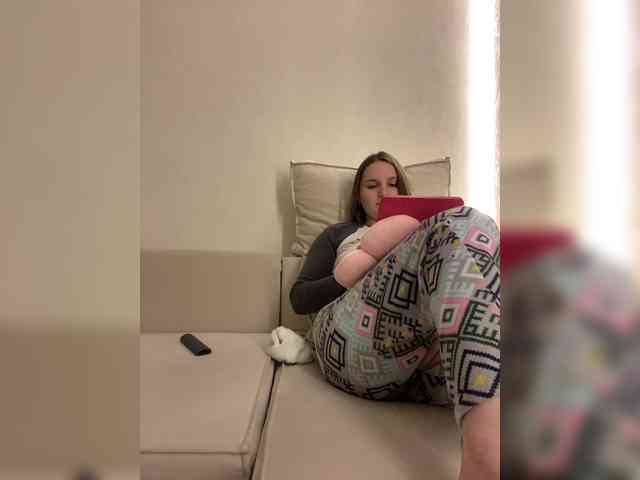Annafirepussy webcam