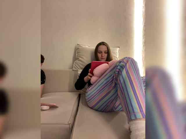 Annafirepussy webcam