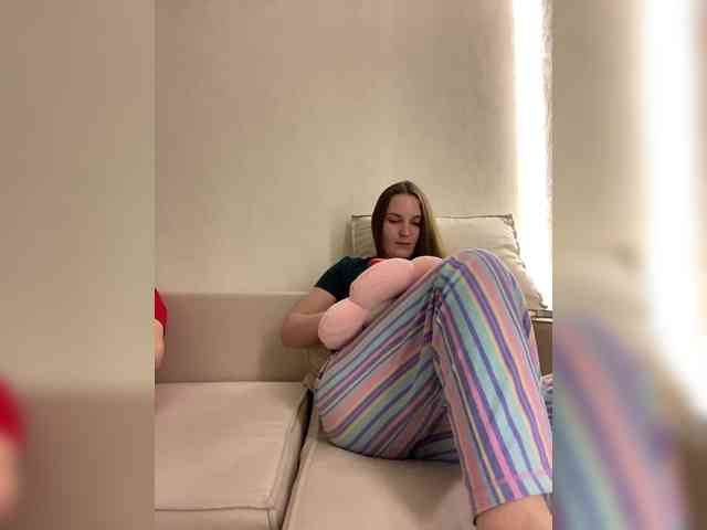 Модель: Annafirepussy
