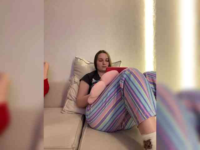 Annafirepussy webcam