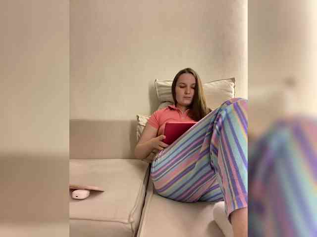 Annafirepussy webcam