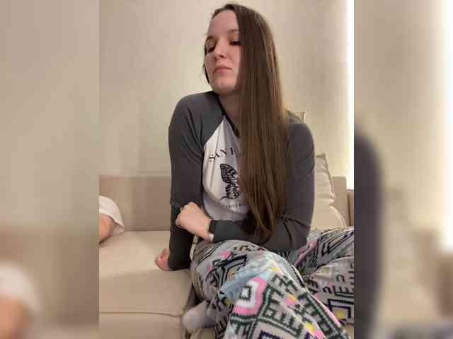 Модель: Annafirepussy