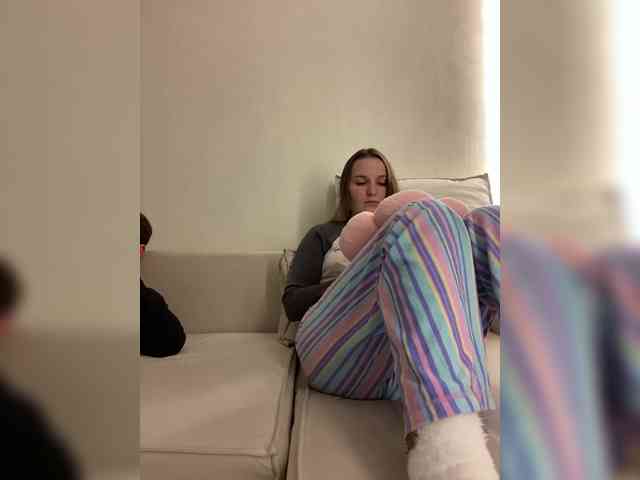 Annafirepussy webcam