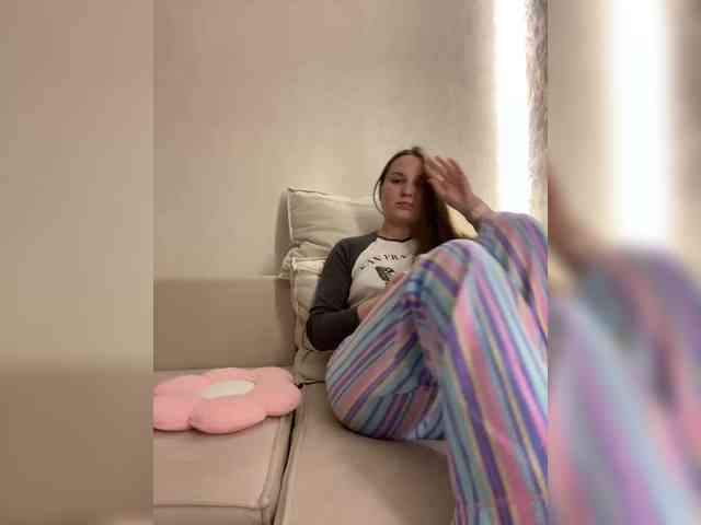 Модель: Annafirepussy
