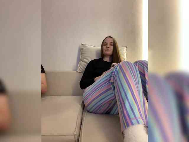 Annafirepussy webcam