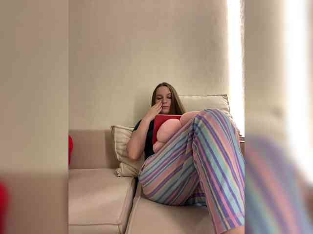 Annafirepussy webcam