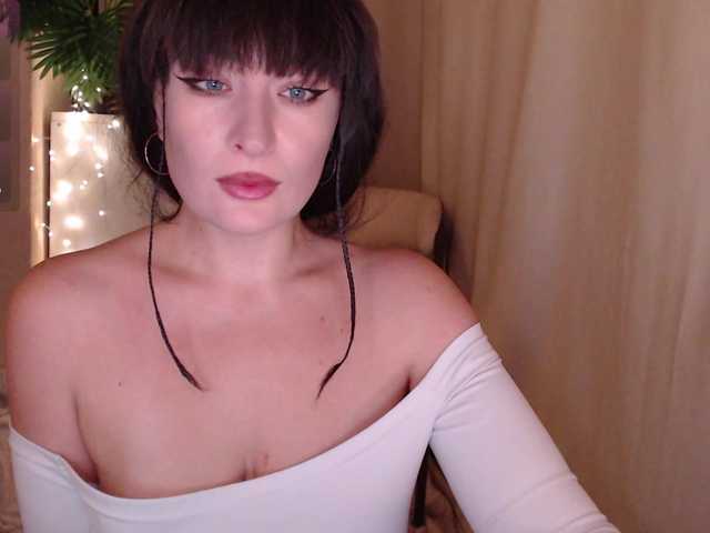 Zeeeme live cam preview