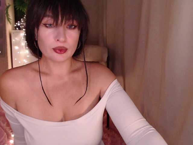 Zeeeme live webcam show