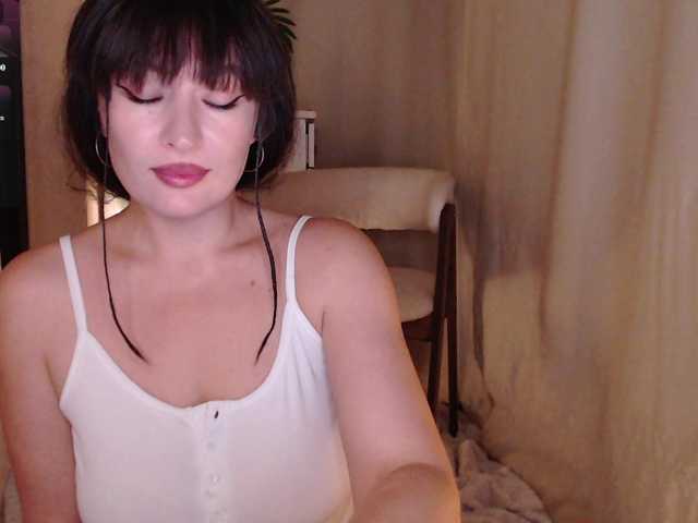 Zeeeme live cam on BongaCams