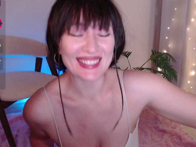 Zeeeme live cam on BongaCams