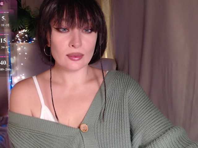Zeeeme live cam on BongaCams