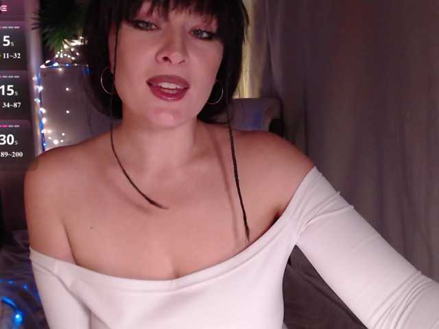 Zeeeme live cam on BongaCams