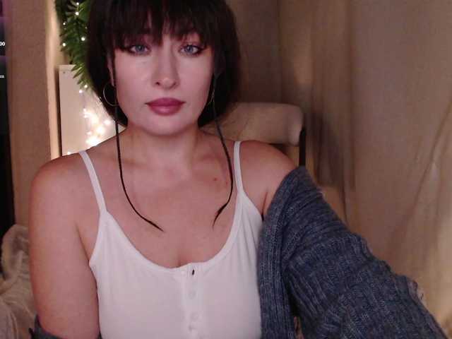 Zeeeme live cam on BongaCams