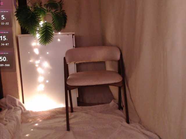 Zeeeme live cam on BongaCams