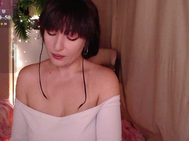 Zeeeme live cam preview