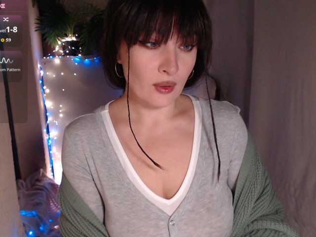 Zeeeme live cam on BongaCams