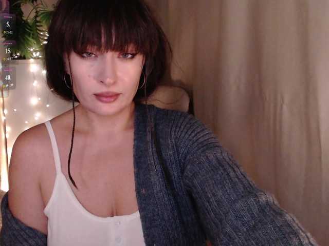 Zeeeme live cam on BongaCams