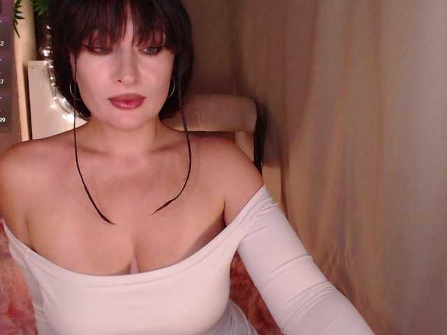 Zeeeme live webcam show