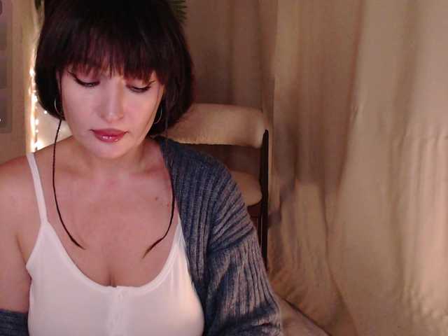 Zeeeme live cam on BongaCams